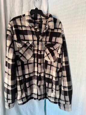 Black Cream Plaid Sherpa Fleece Shacket Button Front Jacket Men’s Size M